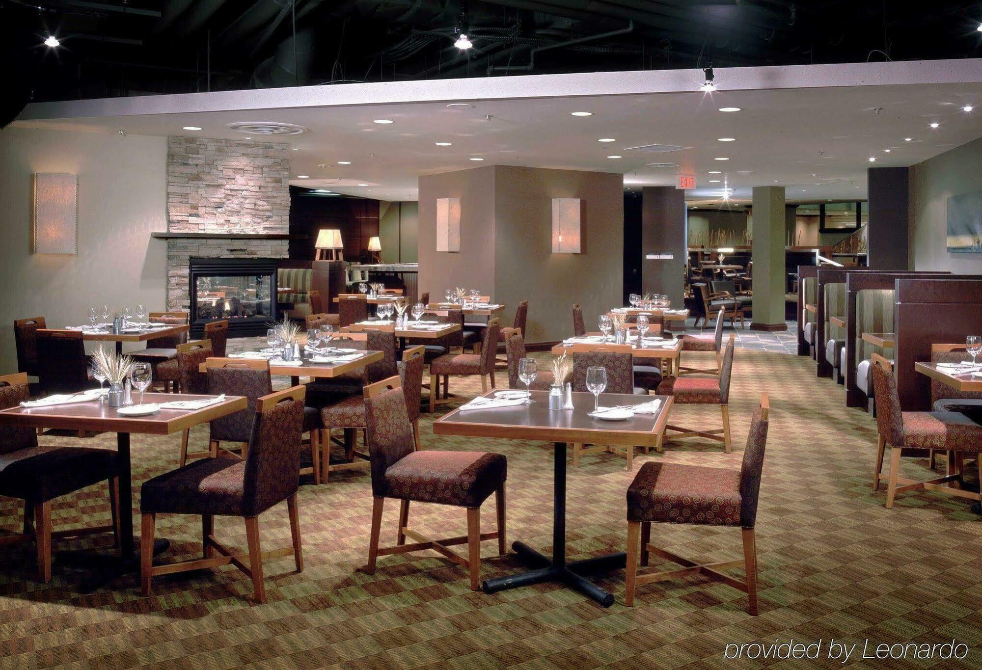 Delta Hotels By Marriott Winnipeg Restaurant photo