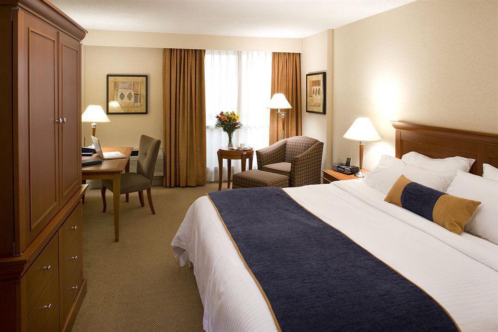 Delta Hotels By Marriott Winnipeg Room photo